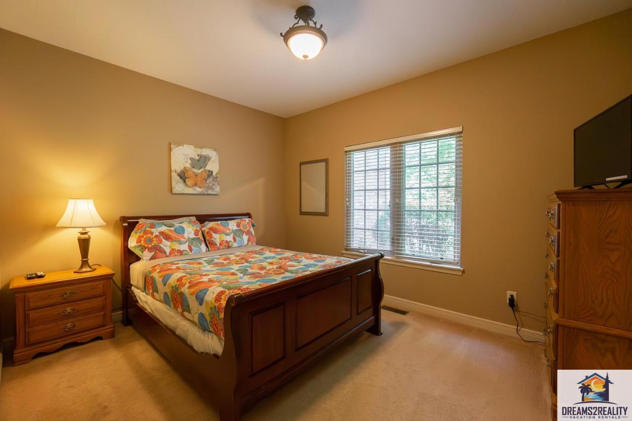 4Br Walk-In - Foosball Table - Hot Tub - Fire Pit - Free Tickets Included - Dv166 Branson Exterior foto
